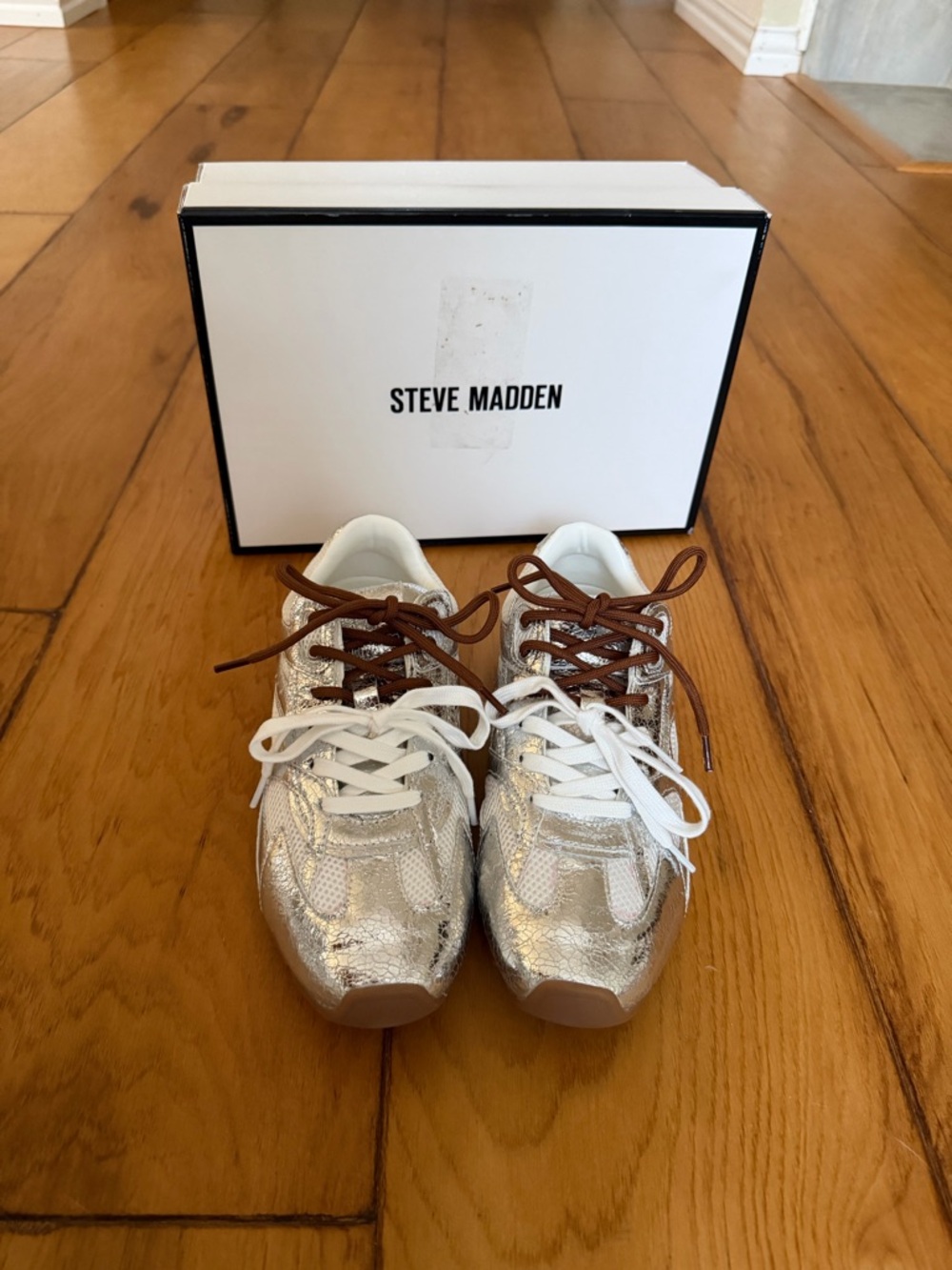 NIB Steve Madden Aziel Silver Sneakers size 8.5
